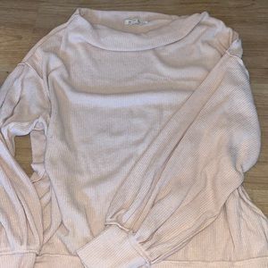 NWOT We the free, Free People sweater top. size M